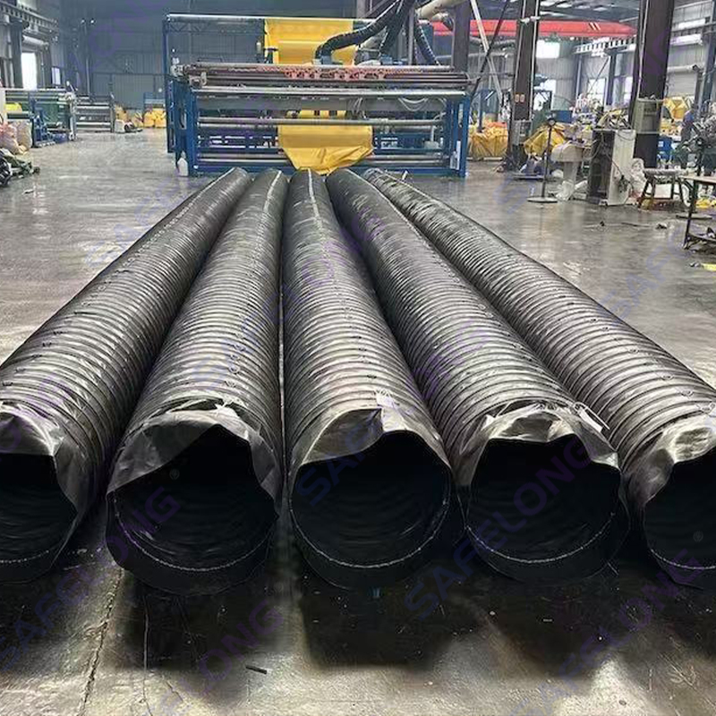 Flexibilní ventilační kanál podzemního uhelného dolu